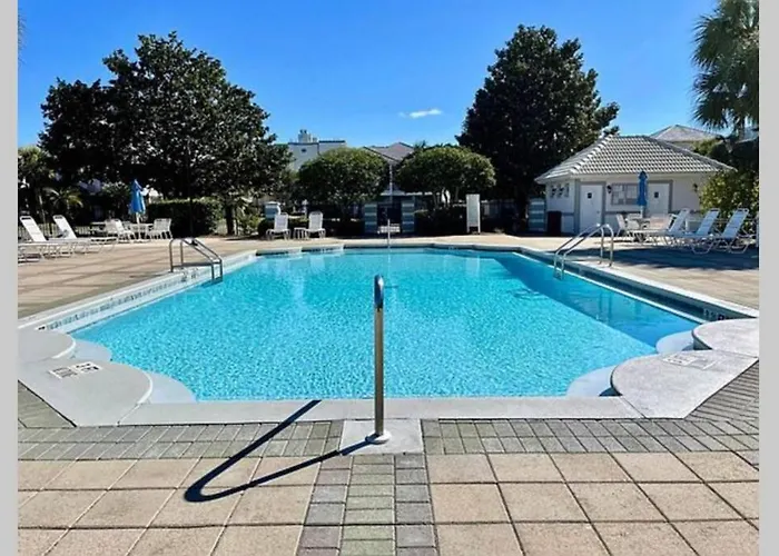 Beach Jewel 5Bd-3 1/2 Bath -5 Min Walk To Beach!